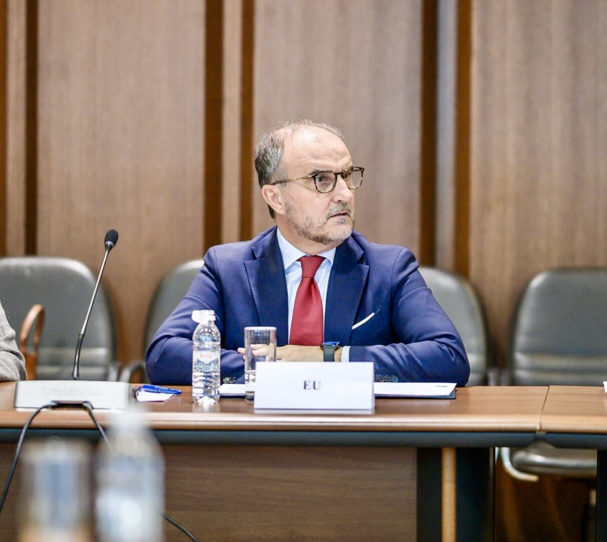 Soreca opet s bh. zvaničnicima: Kako riješiti problem šofera - slika 1