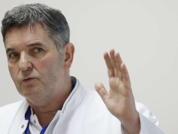 "Povrijeđena djevojka je stabilno, nadzor još uvijek traje"