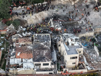 Iran pogodio stambeno područje u izraelskom gradu, poginulo najmanje devet osoba