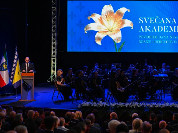 Velika svečanost u Zenici povodom Dana nezavisnosti BiH