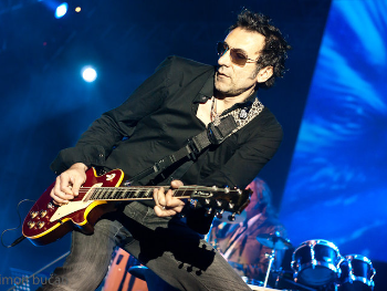 Branko Đurić Đuro odgovorio kritičarima: Šta je s Gazom!?