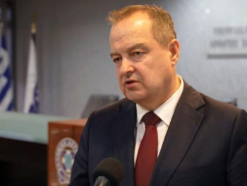 Ivica Dačić skinut s respiratora