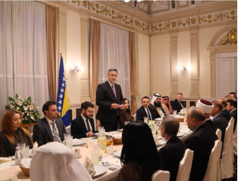 Bećirović upriličio iftar za diplomate i reisu-l-ulemu Kavazovića