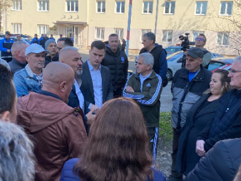 Radnici Koksare izašli na ulice: Traže plate i otpremnine