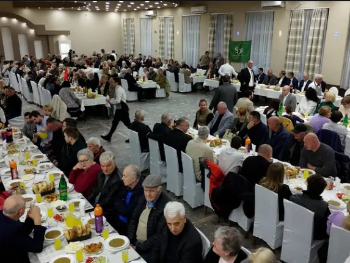 SDP priredio veliki iftar u Priboju za više stotina ljudi