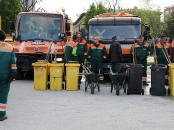 Usvojen nacrt zakona da se odvoz smeća u KS naplaćuje po broju članova domaćinstava
