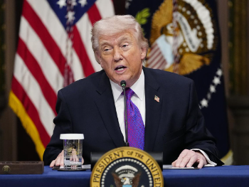 Trump žestoko zaprijetio Iranu pred izbor novog vođe: Prvo morate dobiti odobrenje od mene