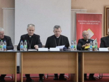 Teško stanje Banjalučke biskupije: 120.000 vjernika prije rata, danas manje od 23.000