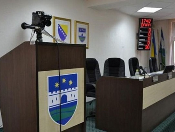 Vlada Mustafe Ružnića je čvrsto u sedlu (Za sada)