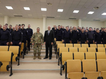 Valas: NATO neće dozvoliti sigurnosni vakum