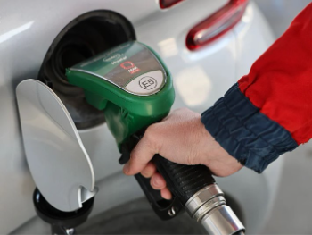 Federacija BiH već štiti vozače od divljanja cijena goriva, ali austrijski model bi štitio još bolje