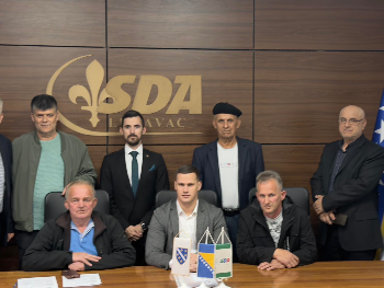 SDA: Nastavlja se osipanje PDA. PDA: Laži iz kuhinje SDA