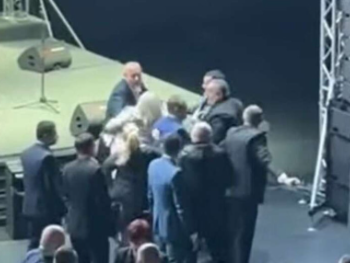 Incident u Istočnom Sarajevu: Babalj se potukao pred početak Akademije o egzodusu Srba