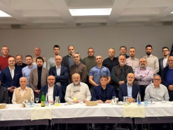 Kalesijci na tradicionalnom iftaru u Sarajevu