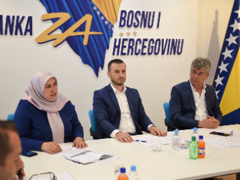 SBiH zakazala kongres i optužila Trojku za političku trgovinu