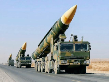 SAD i Izrael napali Hormuški moreuz. Bliski istok gori!