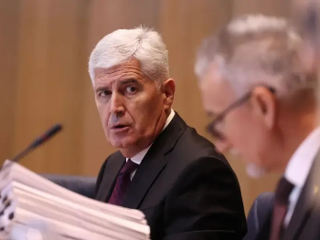 Dom naroda: Čović i Špirić blokiraju ukidanje akciza i pojeftinjenje goriva