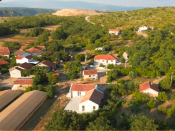 Jedna osoba teško je ozlijeđena nožem u naselju Počitelj Brdo