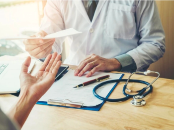 Građani mjesecima čekaju preglede u bolnicama, a onda ljekara zateknu kod privatnika