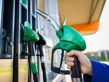 GLAVOBOLJA: Benzin poskupio za 3, dizel za 5 feninga