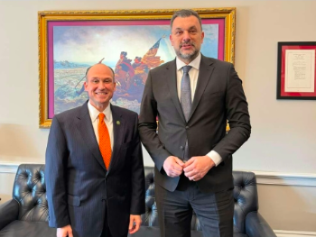 Konaković s kongresmenom Langworthyjem