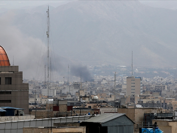 Novi napadi u Iranu: Desetine poginulih prijetnje daljnjom eskalacijom