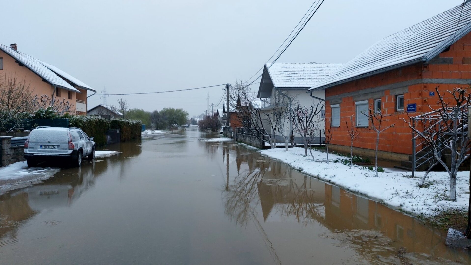 Prijedor pod vodom - slika 2