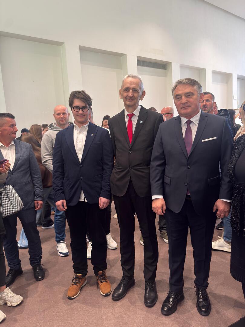 Komšić u Italiji: 'Volimo vas, ali ćemo vas pobijediti' - slika 9