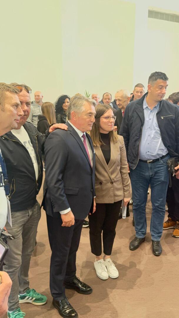 Komšić u Italiji: 'Volimo vas, ali ćemo vas pobijediti' - slika 7