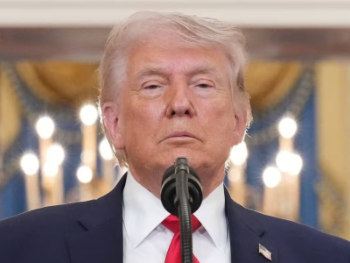 Trump poručio Irancima: Otvorite prokleti moreuz, vi ludi gadovi ili ćete živjeti u paklu, slava Allahu