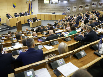 Federalni parlament sutra vanredno zasijeda: O plinu!