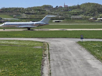 Avion kojim je letio Trumpov sin ponovo doletio u Banju Luku