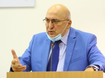 Član CIK-a u sukobu interesa: Sin Vlade Roigića imenovan za prvog saradnika Dragana...