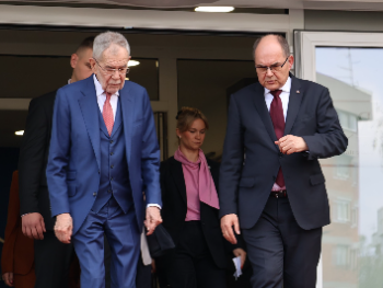 Schmidt: Domaći političari blokiraju milijardu eura za BiH