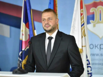 Nešković: Umjesto konkretne pomoći građani dobili lutriju za 10 pfeninga