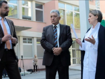 Intenzivna njega Trojke: Elmedin Konaković i zdravstvo koje “ne smije biti predmet političke trgovine” 