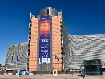 Kosovo dobilo novac EU. BiH i Srbija ne!