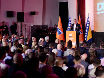 DF: SDA neće uspjeti oživjeti propali laktaški dogovor Trojke i HDZ-a