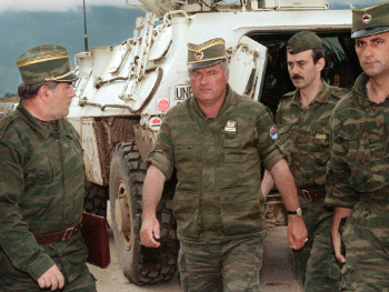 Srbija zvanično zatražila puštanje na slobodu zločinca Ratka Mladića