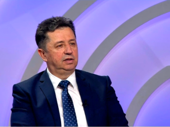 Zaimović upozorio: Vlada FBiH rupe krpi kreditima