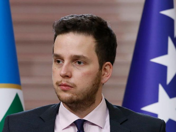 Uk: Bilo bi neprofesionalno i neodgovorno da nisam nastavio obnašati funkciju premijera