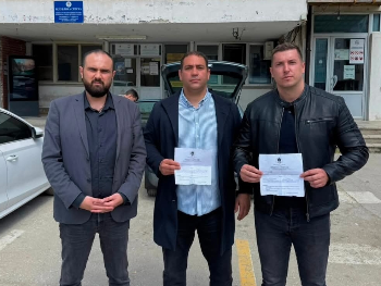 Odbornici SDS-a privedeni u policiju