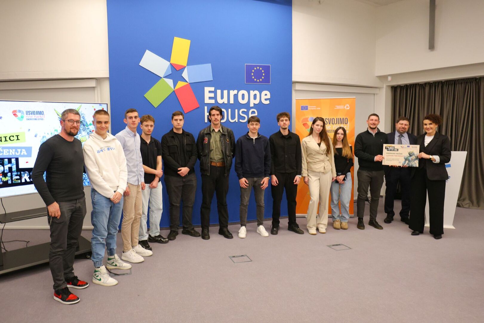 Mladi bh. eko-inovatori primili nagrade u Europe House - slika 5