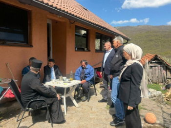 Hurtić posjetio povratničko selo Trubar kod Drvara nakon napada i pljačke