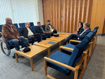 Gradonačelnik Kasumović primio delegacije Udruženja „Dlan“ i JU Centar za djecu i...