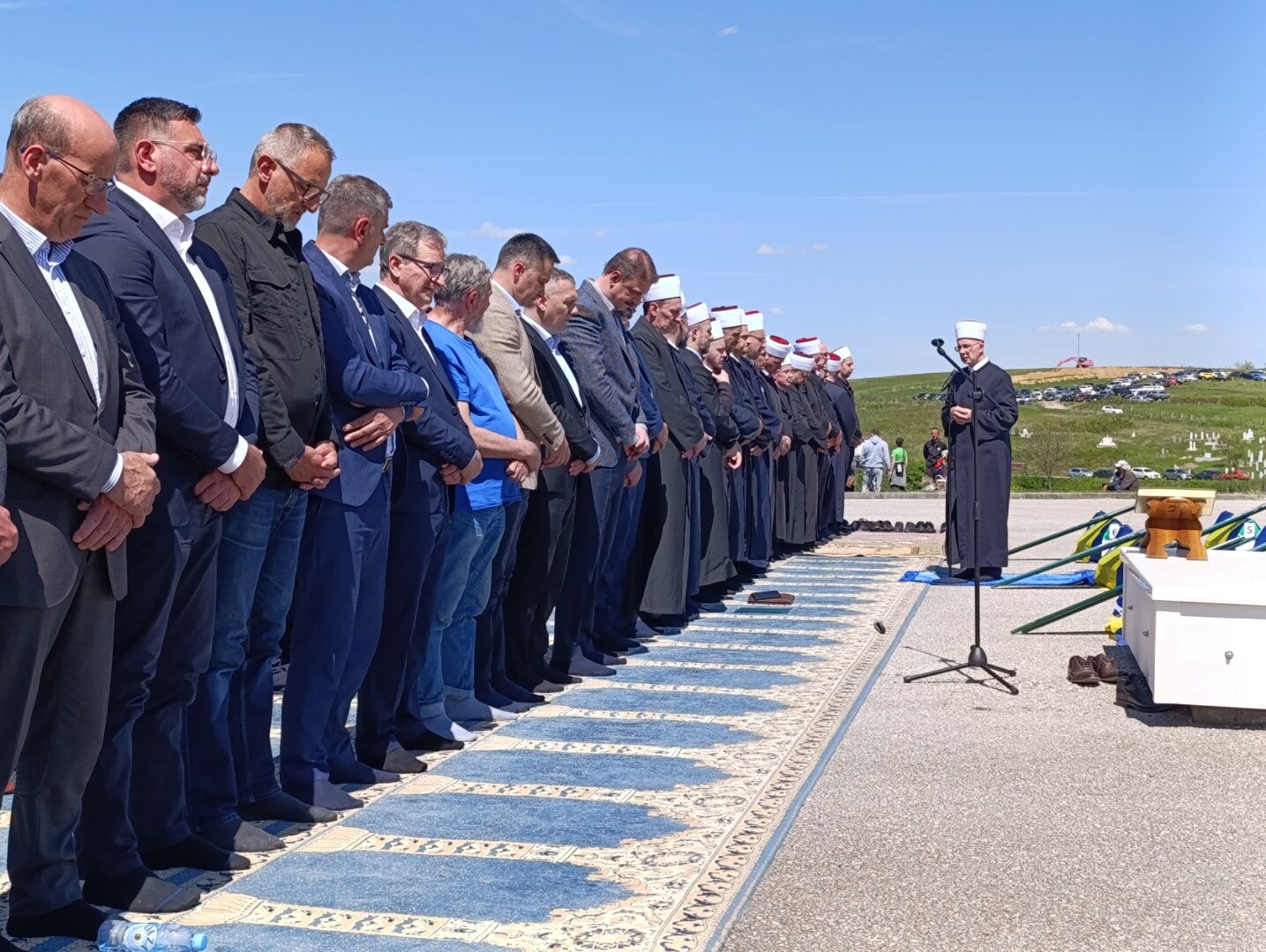 Klanjana dženaza za šest šehida Vlasenice - slika 4