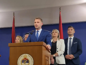 Stanivuković naručio Kneza Lazara od 9 metara!