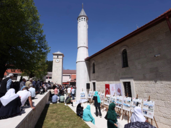 Nevesinje: Obnovljena Dugalića džamija i Sahat kula