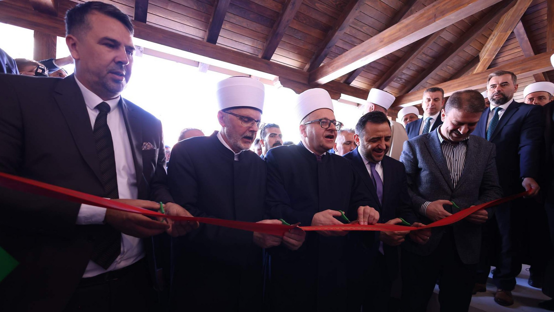 Nevesinje: Obnovljena Dugalića džamija i Sahat kula - slika 8