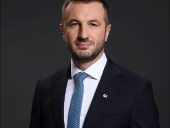 "Šta mislite otkud baš taj dan predstavnici ove kompanije u Zagrebu?"